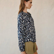 Bella Dahl Long Sleeve Raglan Shirt/ Navy Leaves