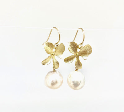 Pearl Drop Earrings